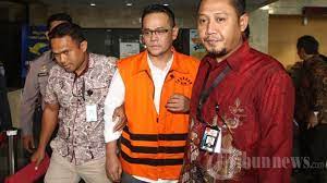 Setelah perdebatan panjang dan sempat gaduh di rumah duka, swetlana akhirnya menuruti permintaan nurzaman. Sehari Sebelum Yana Zein Meninggal Dunia Mantan Suaminya Fahmi Darmawansyah Dieksekusi Masuk Lapas Tribunstyle Com