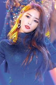 She is a member of the . Lovelyz Mijoo Lovelyz Mijoo Asian Beauty Kpop Fashion