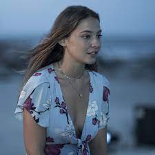 Created by shannon burke, jonas pate, josh pate. Sarah Cameron Outer Banks Wiki Fandom