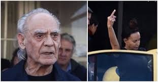 Αρχειοθετήθηκε από το πρωτότυπο στις 1 ιουνίου 2018. Akhs Tsoxatzopoylos Se Katastash Sok Etsi Ema8e Thn Apofash Ths Bikys Stamath Gia To Diazygio