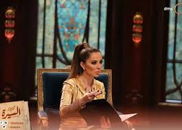 وثقت كاميرات المصورين لحظة سقوط الإعلامية وفاء الكيلاني من أعلى السلم أثناء نزولها لتقديم فعاليات joy awards، حيث ظهرت الكيلاني في الفيديو . ØªØ¹Ø±Ù Ø¹Ù„Ù‰ Ø£ÙˆÙ„ Ø¶ÙŠÙˆÙ ÙˆÙØ§Ø¡ Ø§Ù„ÙƒÙŠÙ„Ø§Ù†ÙŠ ÙÙŠ Ø¨Ø±Ù†Ø§Ù…Ø¬ Ø§Ù„Ø³ÙŠØ±Ø© ØµÙˆØ± Ø§Ù„Ù…ØµØ±ÙŠ Ø§Ù„ÙŠÙˆÙ…