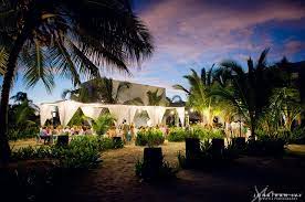 Belize Destination Wedding At Las Terrazas Resort Jonathan Ivy Destination Wedding Venues Wedding Venue Houston Beautiful Outdoor Wedding