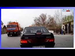 Perplex 26.017 views4 years ago. Dangereux Accident En Russie 2017 Youtube