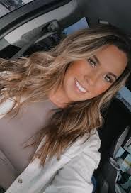 Tina Brokaw's Instagram, Twitter & Facebook