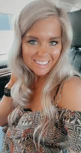 Taylor Bottoms's Instagram, Twitter & Facebook