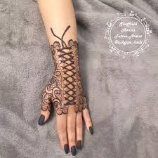 Henna Tattoo حناء تاتو نقشات In This Article You Will See The Out Of The Box Situations Faced By Tatt In 2020 Henna Tattoo Designs Henna Tattoo Hand Geometric Henna