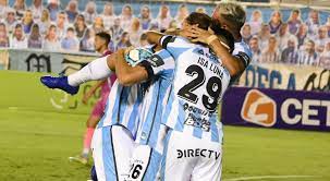 Jun 29, 2021 · ¡se viene el #torneolpf2021!con presencia física y virtual de los dirigentes de los 26 clubes #lpf, en instantes comenzará el sorteo del fixture del próximo certamen de la #ligaprofesional de fútbol, que dará inicio el fin de semana del domingo 18 de julio. Atletico Tucuman Le Gano A Velez Y Se Suma A Lucha Futbol La Voz Del Interior
