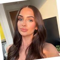 7 "Evie Glover" profiles