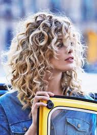 Dividere i capelli in sezioni. 7 Dritte Su Come Avere Capelli Ricci Perfetti Blog Di Moda