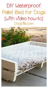We love pallets and if you do too, you won't be able to wait to make your favorite furry friend their very own dog bed! Homemade Dog Bed Project Diy Waterproof Pallet Bed