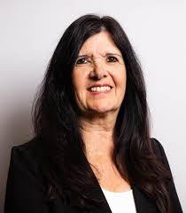 Lisa Bergquist's Instagram, Twitter & Facebook