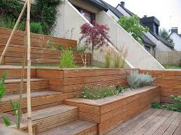 Terrasse Mit Treppe Mit Splitlevelgardenlandscapedesign Terrasse Treppe Gartentreppe Garten Terrasse Garten