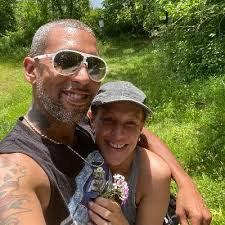 Fred Pilz's Instagram, Twitter & Facebook