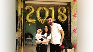 Dia (bruno fernandes) mencoba beberapa kali mencium saya dan saya selalu berkata 'tidak', ucap ana pinho dalam acara voce na tv, dilansir dari hingga akhirnya, benteng pertahanan ana pinho runtuh juga. Gaya Baju Couple Ala Istri Bruno Fernandes Ana Pinho Mode Cantika Com