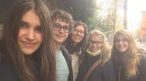 Sonntags, 18:05 uhr im ersten. Ersties So Aufregend Dass Ich Kaum Hunger Habe Apotheke Adhoc