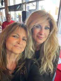 Michelle Rohl (@michellerohlrocks) • Instagram photos and videos