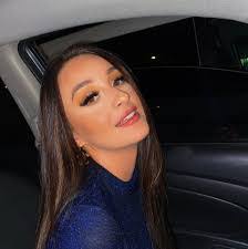 Amanda Sorrentino's Instagram, Twitter & Facebook