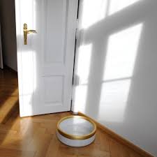 Sie ermöglicht somit einem bequemen und rückenfreundlichen transport der. Katzentoilette Aus Emaille Die Moderne Katze