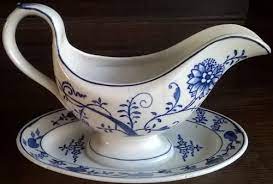 Green gram gravy or pachai payaru gravy is one of the easy to make tiffin side dish recipe which goes well with idli, dosa and chapathi. Villeroy Boch Antique Gravy Boat