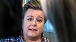 Lapsia syntyy eniten heinä-elokuussa