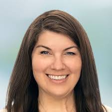 Priya Bhasin's Instagram, Twitter & Facebook