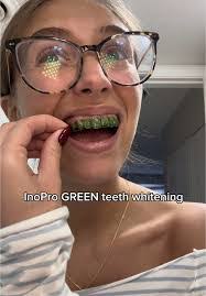 Miranda Chapman's Instagram, Twitter & Facebook