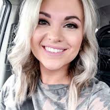 Noelle Terry's Instagram, Twitter & Facebook