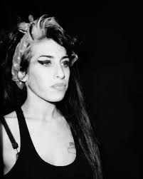 Synth Single Review: “Skyward'' by Droid Bishop & Echo Wolf