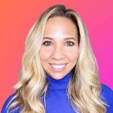 Tracey Baum's Instagram, Twitter & Facebook