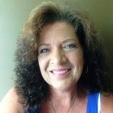 Kim Diggs's Instagram, Twitter & Facebook