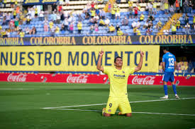 Carlos arturo bacca ahumada (born 8 september 1986) is a colombian professional footballer who plays as a striker for italian club a.c. On The Spot Report Carlos Bacca Nets A Hat Trick As Villarreal Sweep Sevilla Away Villarreal Usa