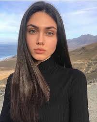 Women in azerbaijan nominally enjoy the same legal rights as men; Women From Azerbaijan Best Things About Dating Women