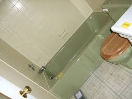 should this avocado bathroom be saved?