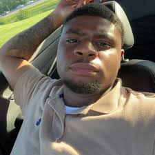 Teaching the young Hwo one parry at a time 😭