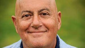 Alle albums van deze artiest weergeven. Jack Van Gelder 70 Is Nog Niet Van Plan Te Stoppen Rtl Boulevard