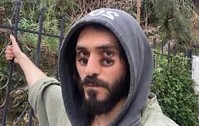 Singer-Songwriter Loren Kramar Is Taking Notes from Mickey Mouse