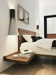 Nachttisch Zum Einhangen Praktische Schlafzimmerlosung Decoracao De Casa Cabeceira De Cama Casal Quadros Quarto Casal