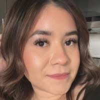 Renee Parra's Instagram, Twitter & Facebook