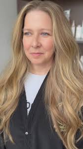 Christa Bennett (@christathecolourista) • Instagram photos and videos