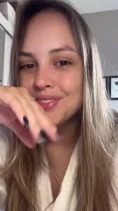 Laura Egli's Instagram, Twitter & Facebook