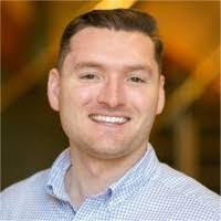 Lynn Isola's Instagram, Twitter & Facebook