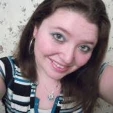 Lynn Berry's Instagram, Twitter & Facebook