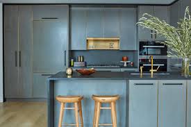 Waterfall edge waterfall kitchen island bench. Add Drama To Your Kitchen With A Waterfall Countertop