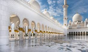 Taking a taxi is quicker, more exclusive, but it does come with a cost. Abu Dhabi Vs Dubai Which One Is Better For Holiday 2020