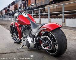 Pin By Antonio Kim On Harley Breakout Fxsb Fxbr Fxbrs Harley Davidson Bikes Harley Harley Davidson