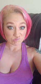 Removal tips for dark lip colors