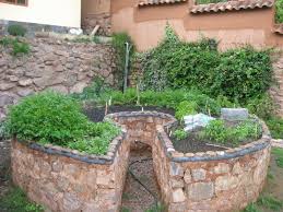 What Is Biointensive Permaculture Keyhole Garden Permaculture Gardening Vegetable Garden Design