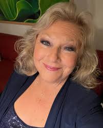 Tracy's character and appearance in The Young and The Restless