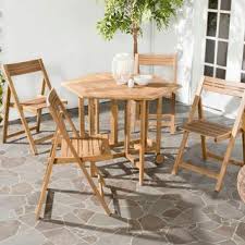 Krista Lance and Travis Dallas's Wedding Registry