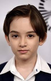 艾奇·罗伯逊- 抖音百科